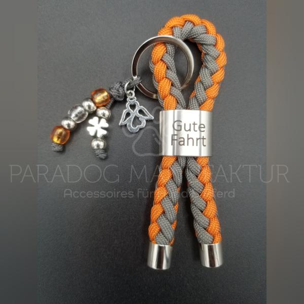 Schlüsselanhänger "PEPPER" mit Paracord - *Evtl. abgebildetes Zubehör, Deko oder Accessoires sind nicht im Lieferumfang enthalten.